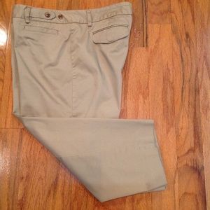 George Woman's Size 12 Khaki Capri Career Pants